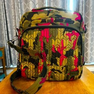 Lug Ranger in like new condition. Color: Camo Orchid